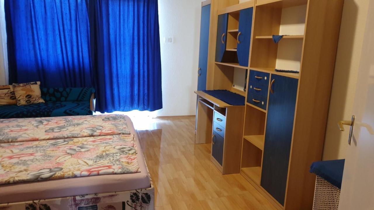 Ilona Apartmanok Balatonboglár Exterior foto